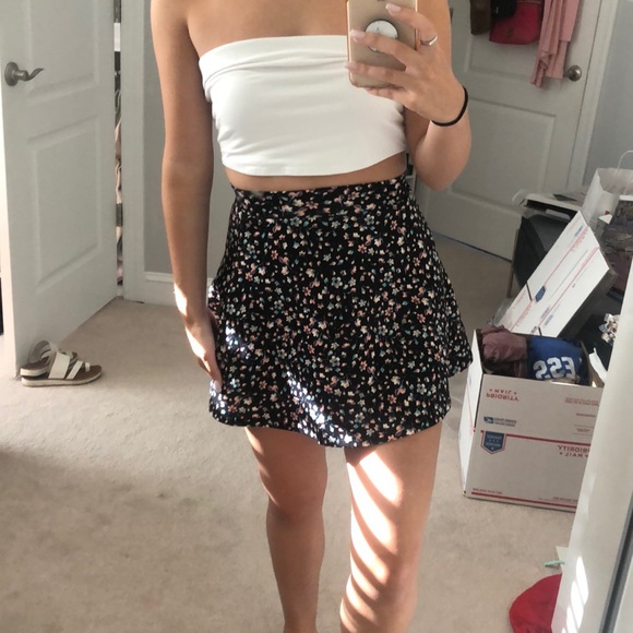 Floral circle skirt - Picture 1 of 5